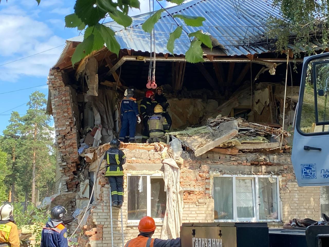 Фото Взрыв дома в посёлке Красный Яр. Что известно к данному часу? 2 - Сиб.ФМ Фото Взрыв дома в посёлке Красный Яр. Что известно к данному часу? 2